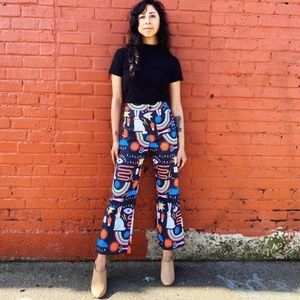 ISO!!! Nooworks MAGIC print Casual Bells size XS